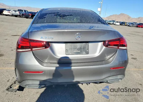 2020 Mercedes-Benz A 220 из США, поврежденный, VIN W1K3G4EB3LJ230744